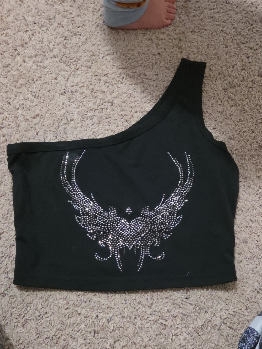 SHEIN Black One-Shoulder Crystal Wing Accent Crop Top